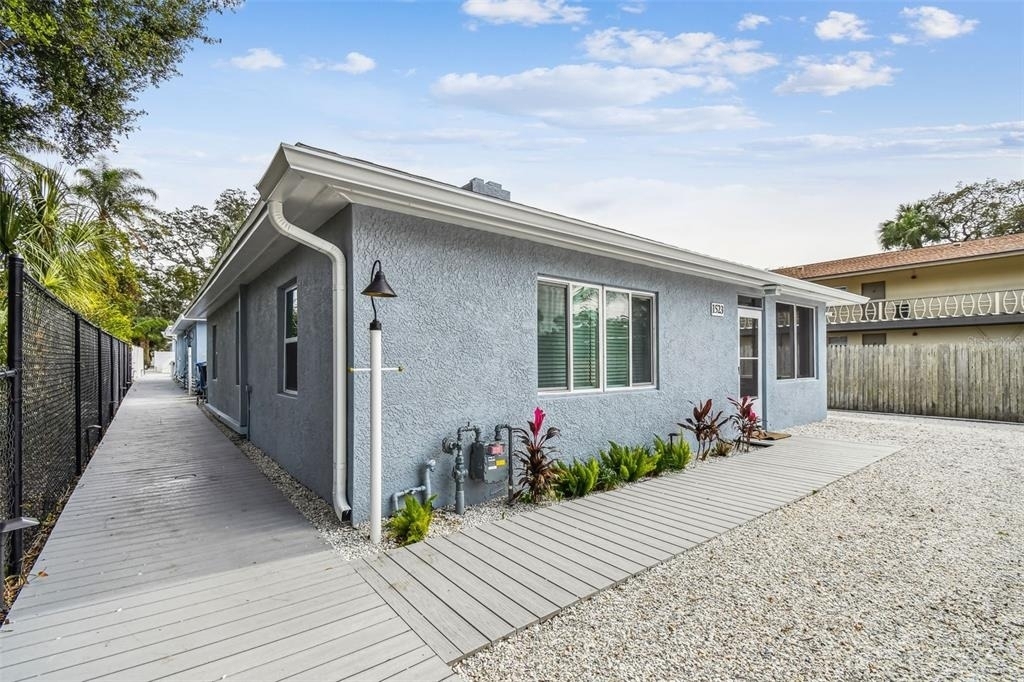 1523 Bayshore Boulevard - Photo 27