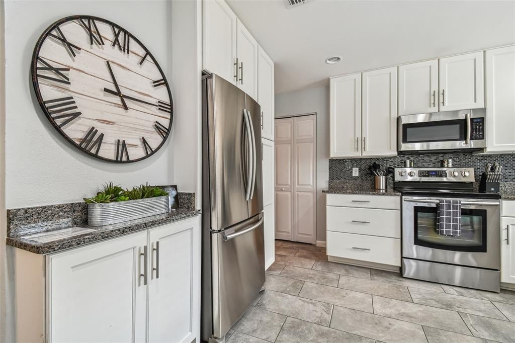 1523 Bayshore Boulevard - Photo 3