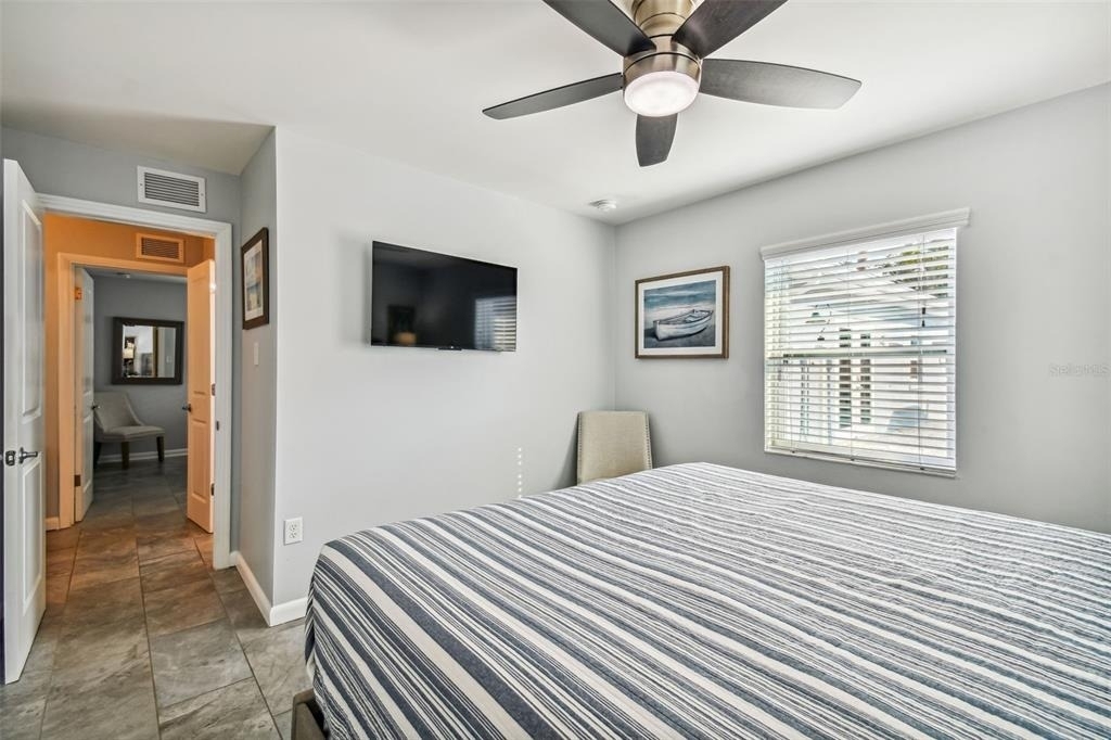 1523 Bayshore Boulevard - Photo 15