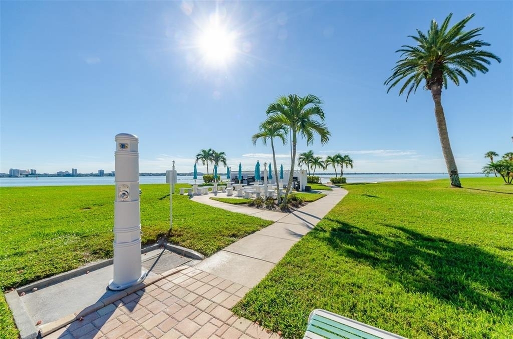 830 S Gulfview Boulevard - Photo 9