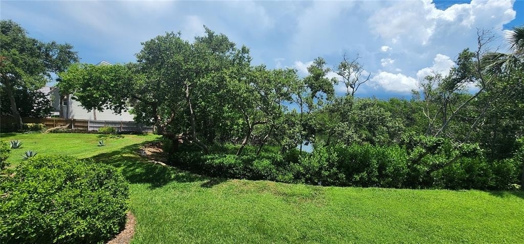 1515 Pinellas Bayway S - Photo 32