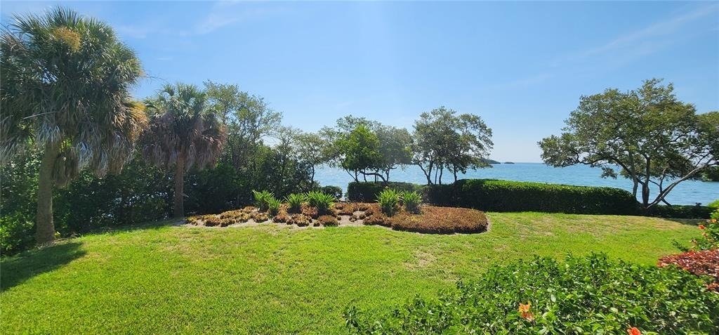 1515 Pinellas Bayway S - Photo 18