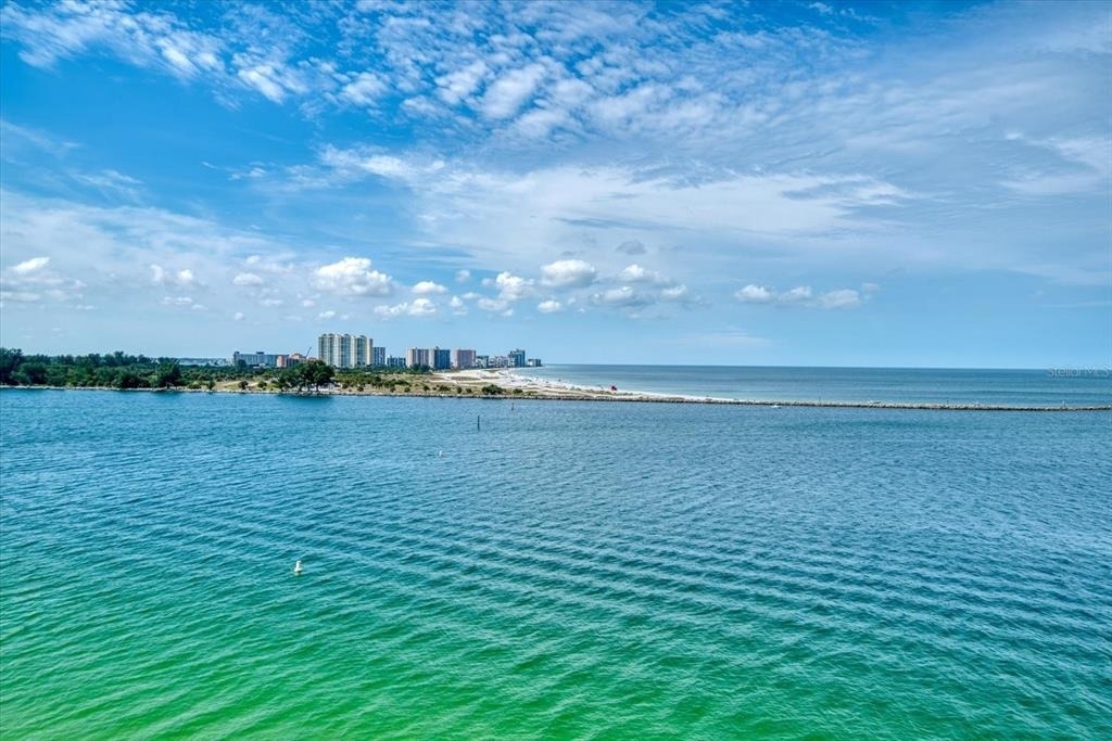 450 S Gulfview Boulevard - Photo 0