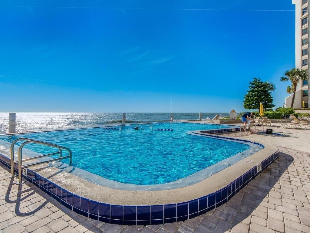 450 S Gulfview Boulevard - Photo 16