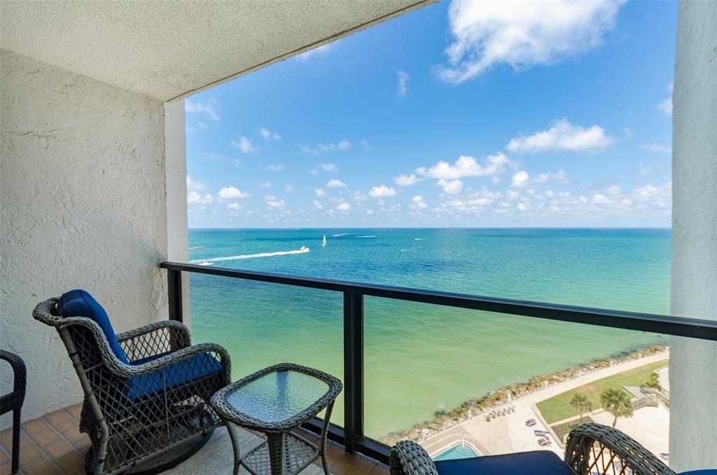 450 S Gulfview Boulevard - Photo 4