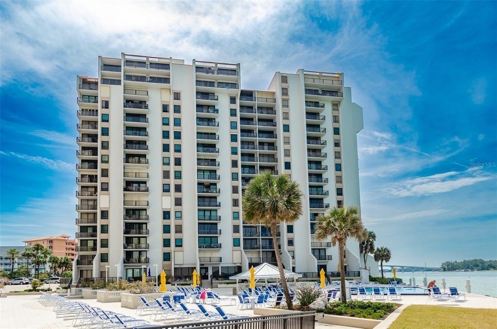 450 S Gulfview Boulevard - Photo 1