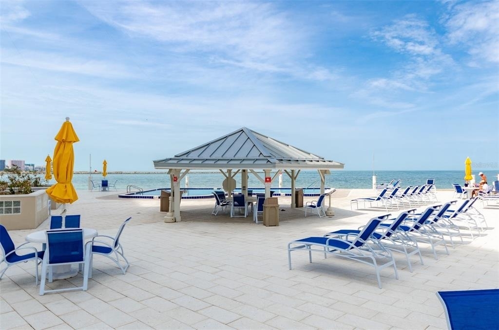 450 S Gulfview Boulevard - Photo 2