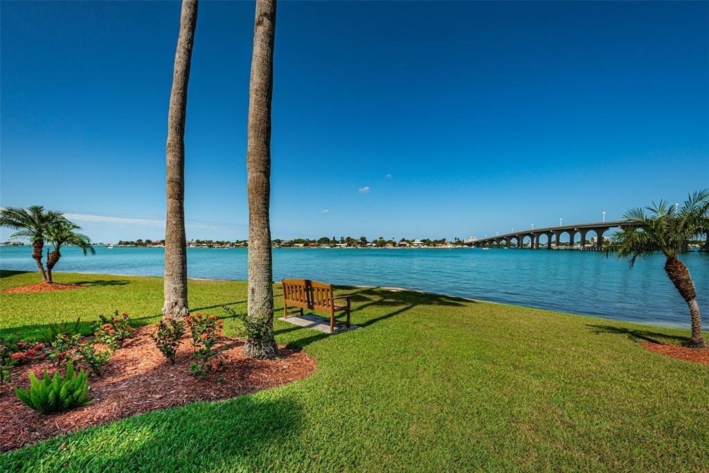 5901 Bahia Del Mar Circle - Photo 16