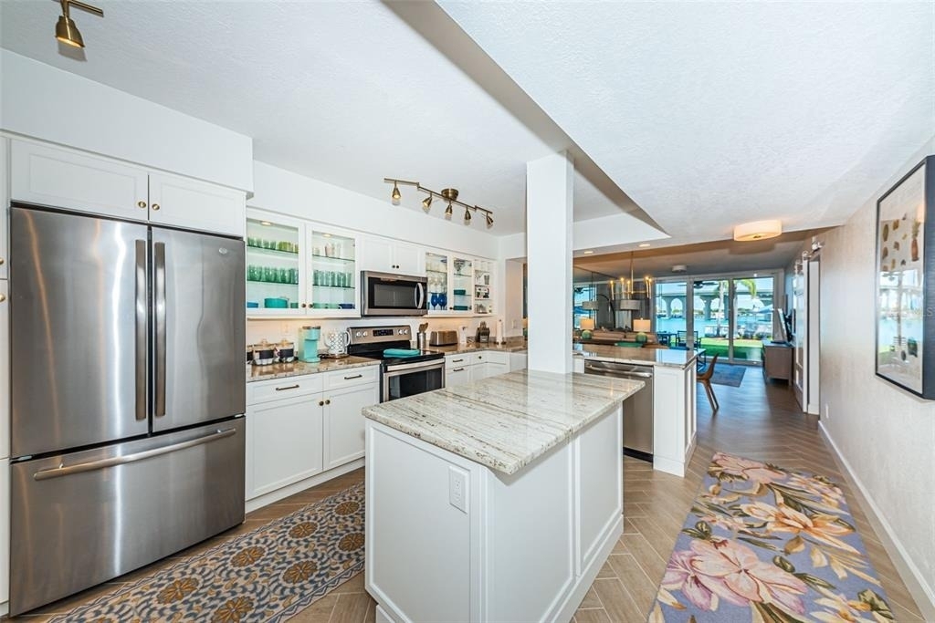 5901 Bahia Del Mar Circle - Photo 2