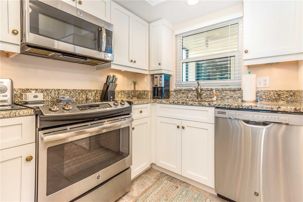 1270 Gulf Boulevard - Photo 10
