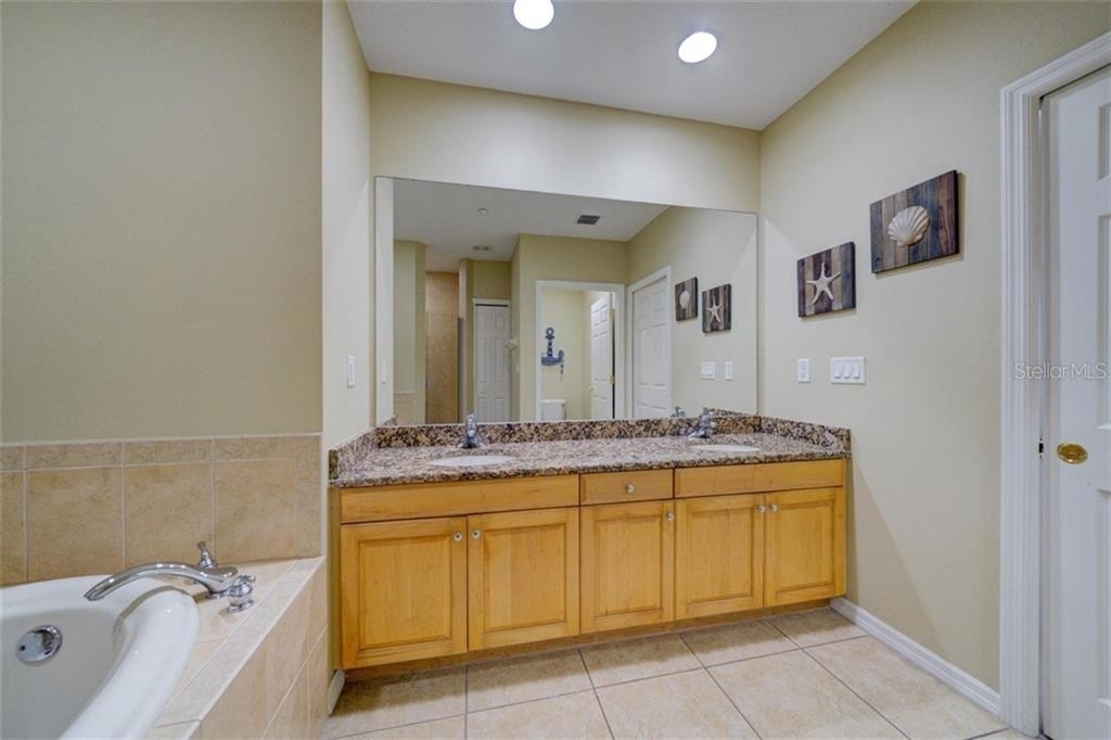 530 S Gulfview Boulevard - Photo 19