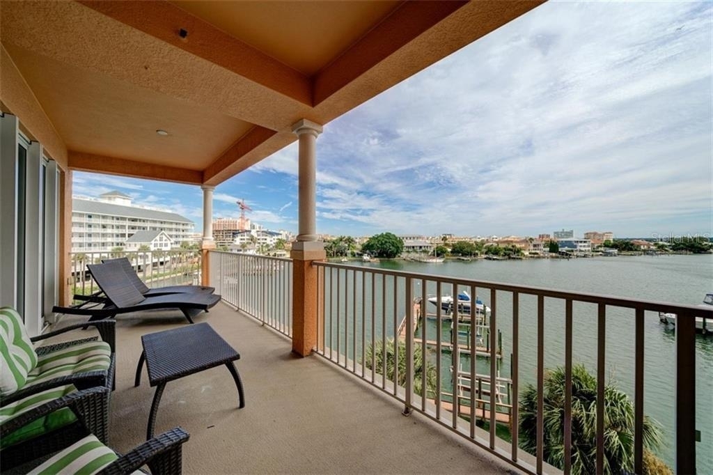 530 S Gulfview Boulevard - Photo 8
