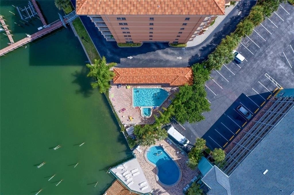 530 S Gulfview Boulevard - Photo 30