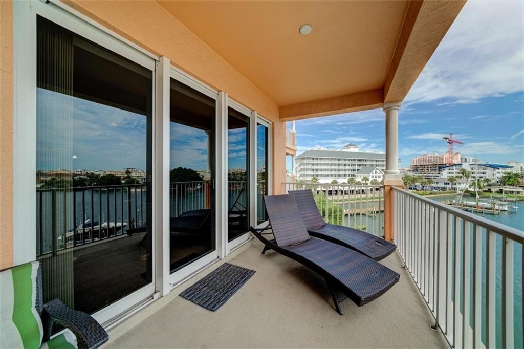 530 S Gulfview Boulevard - Photo 10
