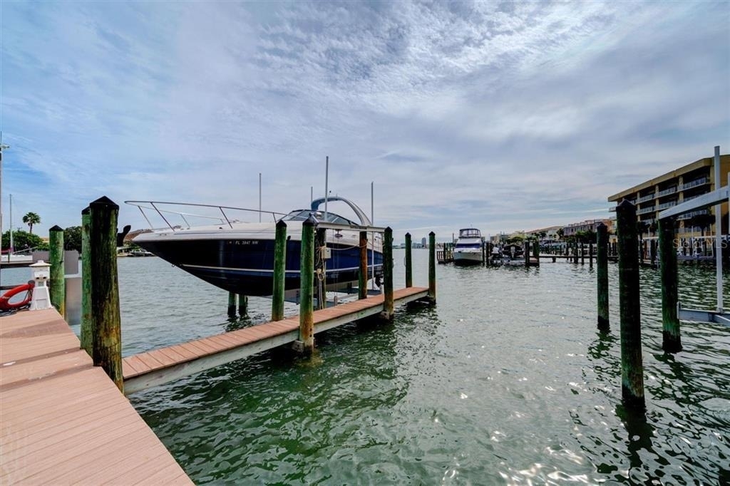 530 S Gulfview Boulevard - Photo 31