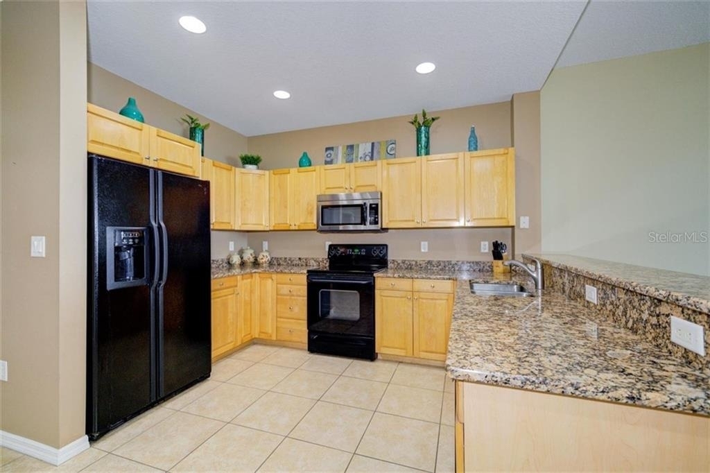 530 S Gulfview Boulevard - Photo 12