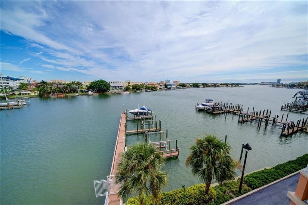 530 S Gulfview Boulevard - Photo 6