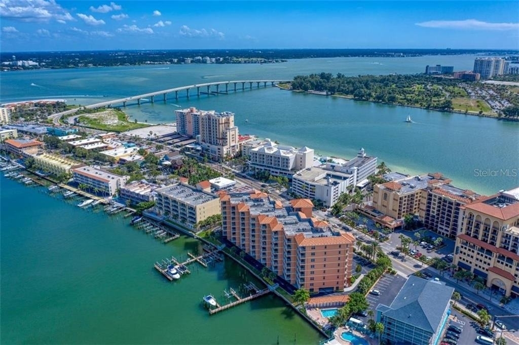 530 S Gulfview Boulevard - Photo 4