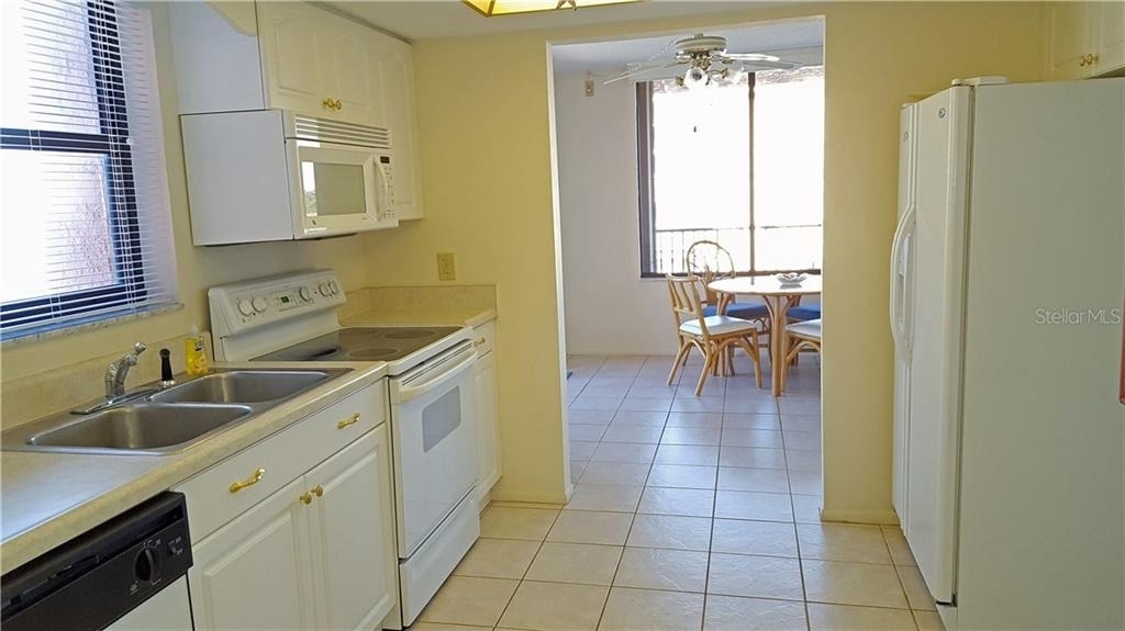 15316 Gulf Boulevard - Photo 9