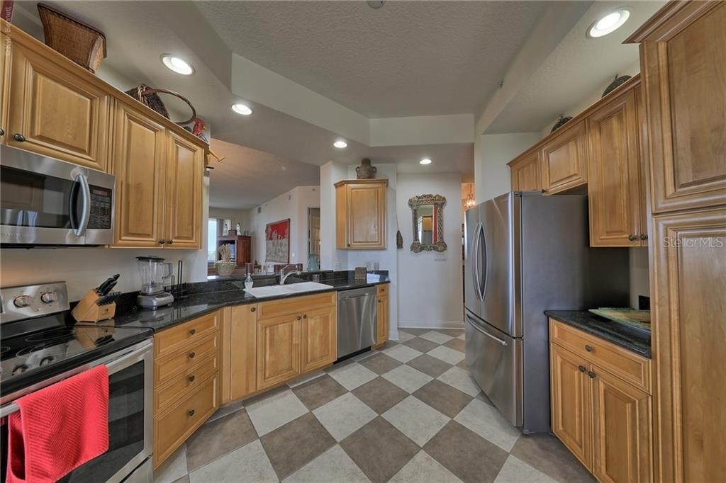 10 Papaya Street - Photo 10