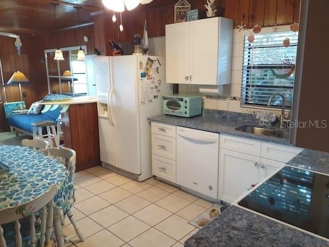 19646 Gulf Boulevard - Photo 7