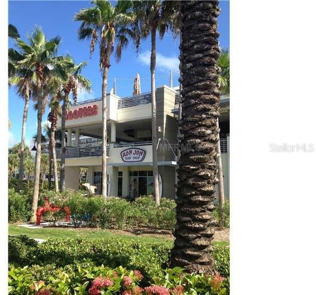 880 Mandalay Avenue - Photo 32