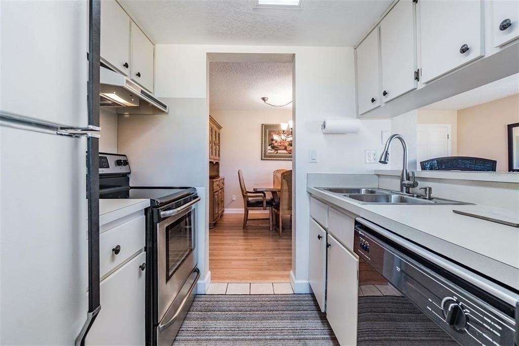 2525 West Bay Drive - Photo 7