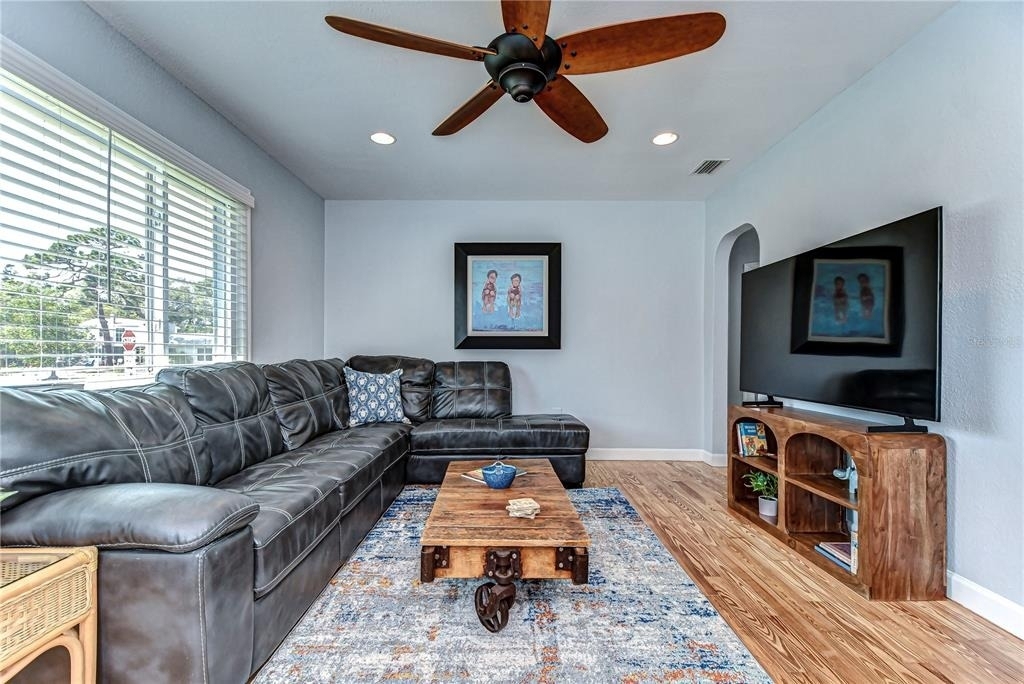 1922 55th Street S - Photo 5