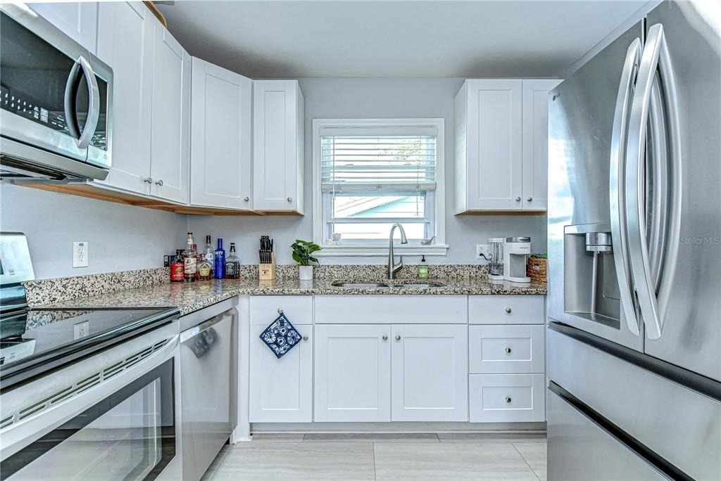 1922 55th Street S - Photo 9