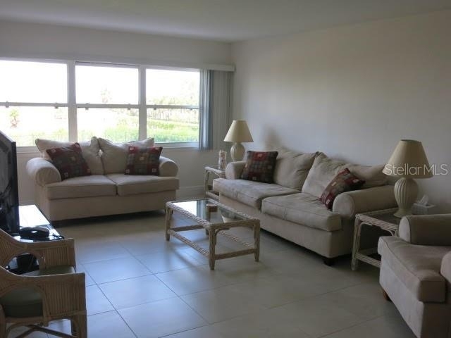 1230 Gulf Boulevard - Photo 2