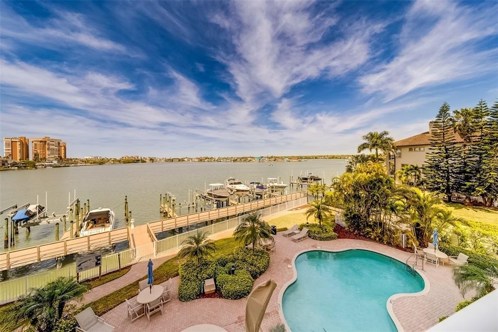 17745 Gulf Boulevard - Photo 57