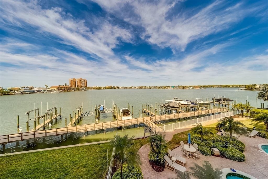 17745 Gulf Boulevard - Photo 50