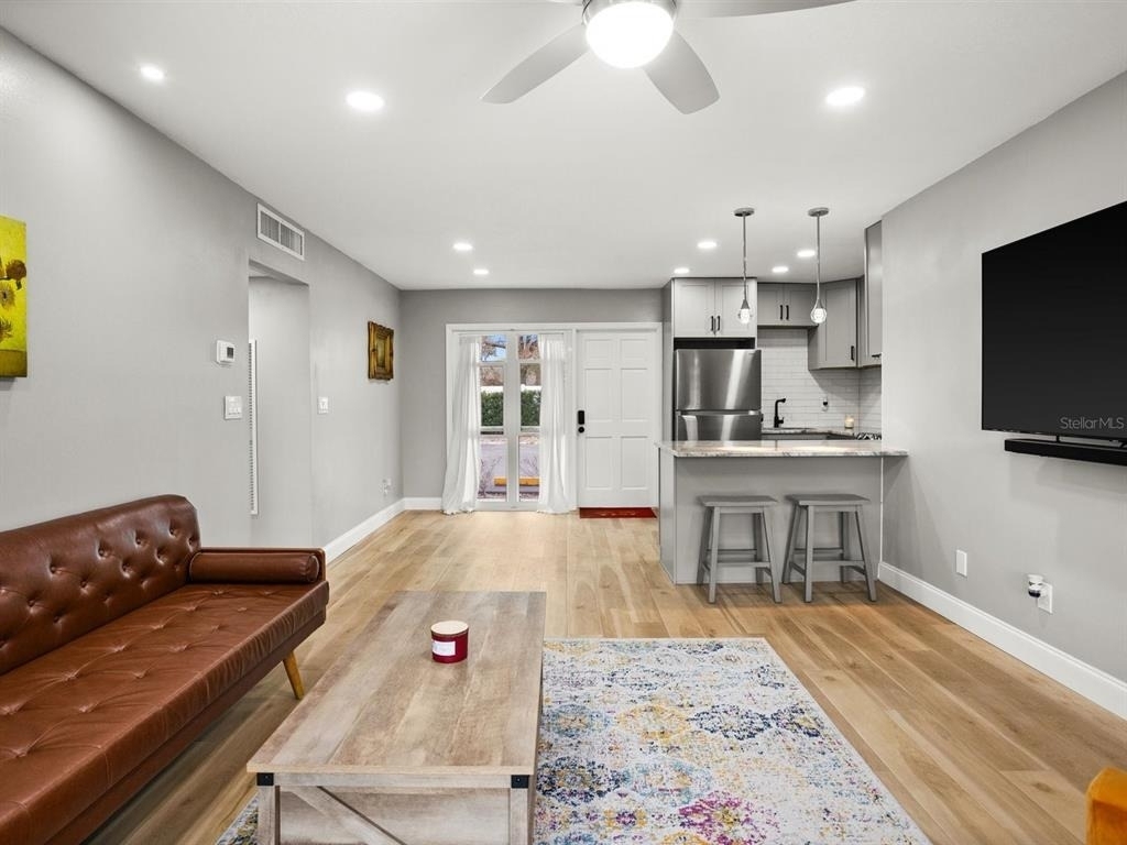 8303 Bardmoor Boulevard - Photo 13