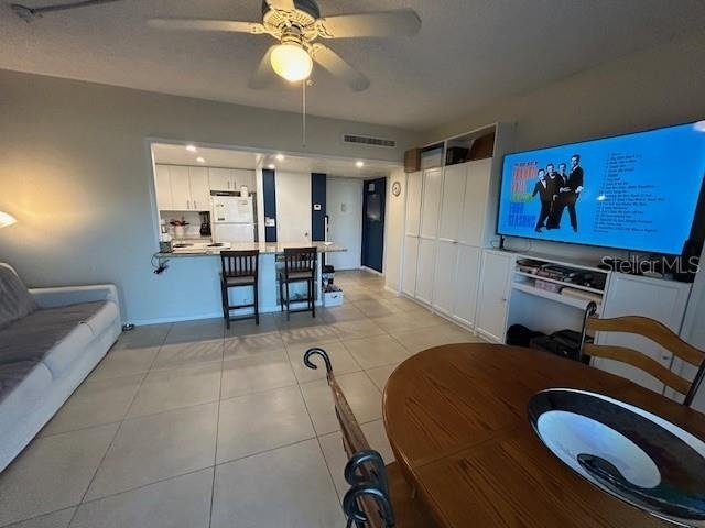 880 Mandalay Avenue - Photo 29