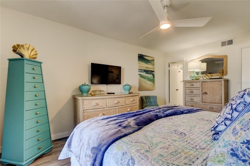 1270 Gulf Boulevard - Photo 20