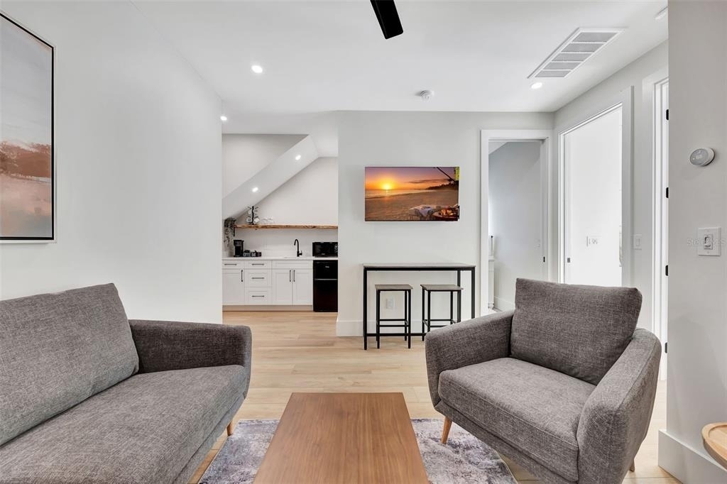 341 Albert Street - Photo 23