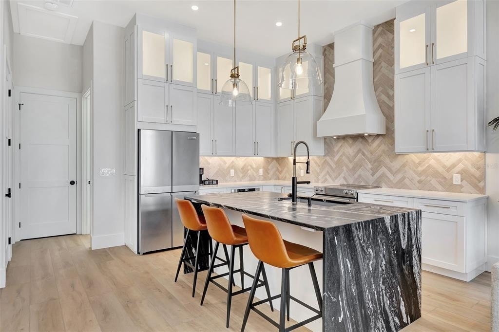 341 Albert Street - Photo 8