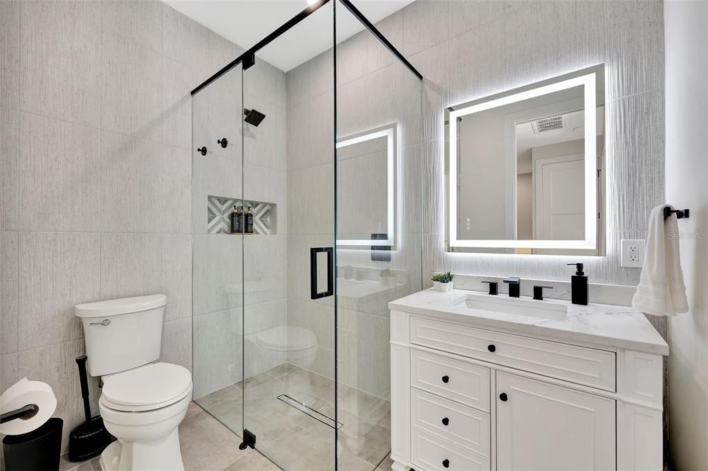 341 Albert Street - Photo 36