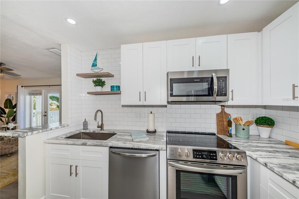 5004 Starfish Drive Se - Photo 6