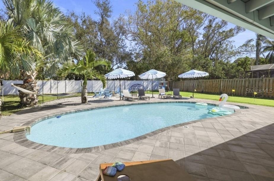 10075 W Bay Street - Photo 16
