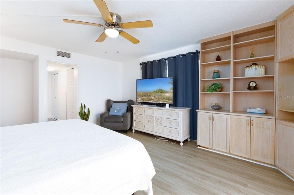 11000 Gulf Boulevard - Photo 23