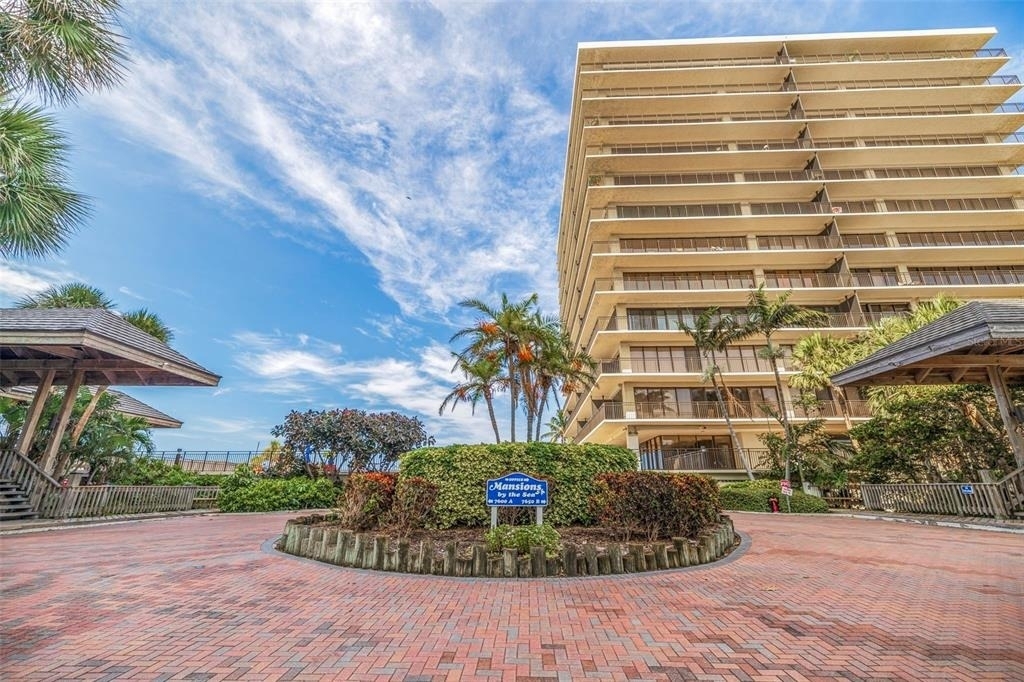 7650 Bayshore Drive - Photo 5