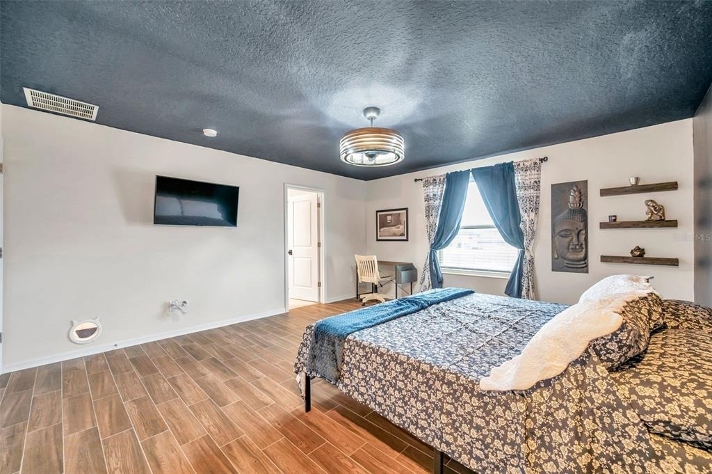 3737 Copperspring Boulevard - Photo 2