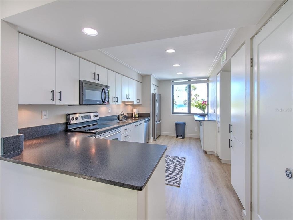 739 Bayport Way - Photo 8
