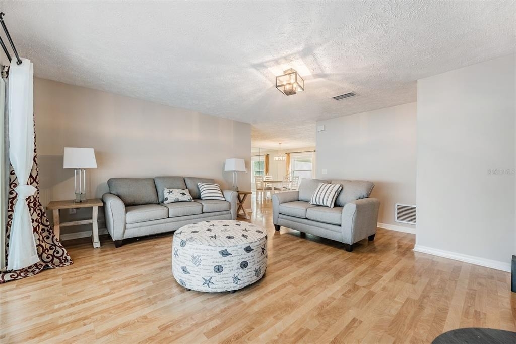 1 Fernery Lane - Photo 18