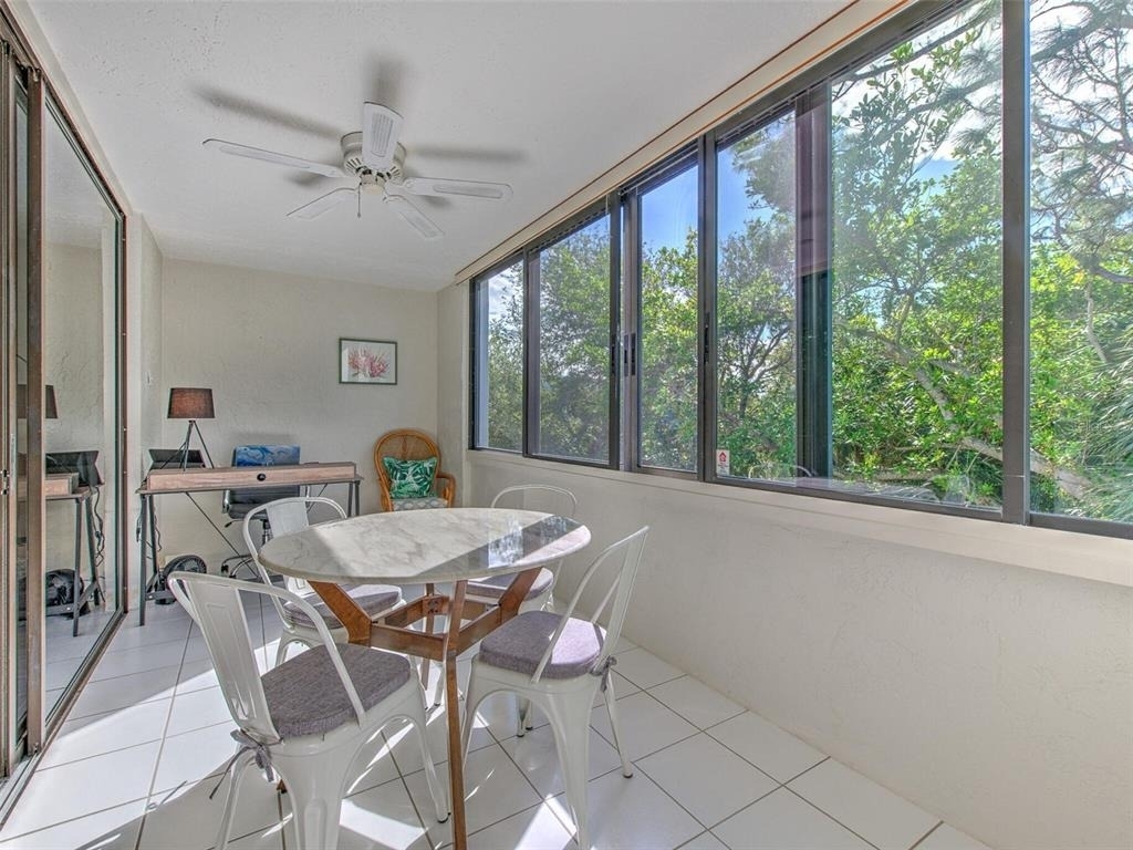 805 Bayport Way - Photo 34