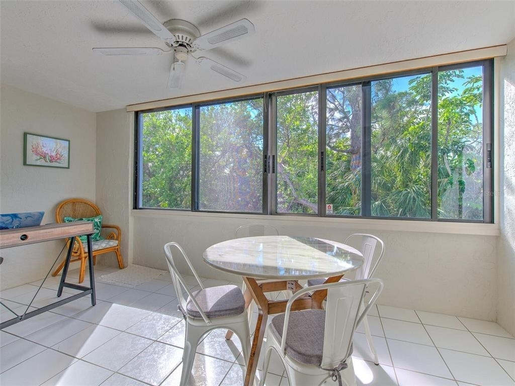 805 Bayport Way - Photo 36