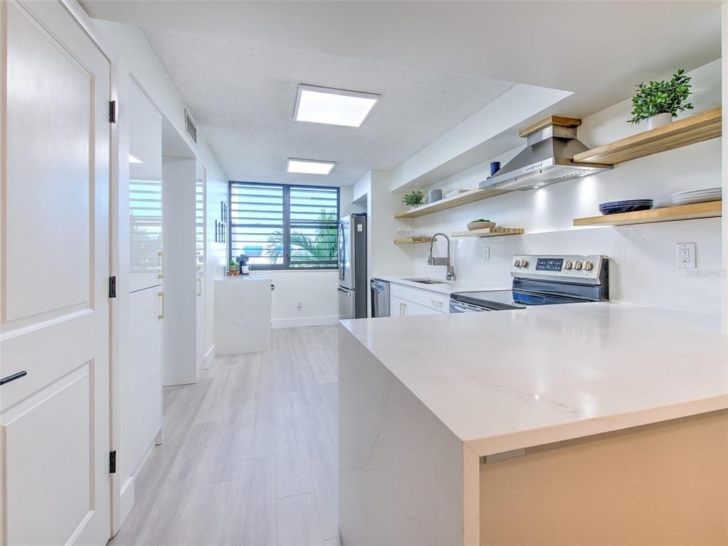 805 Bayport Way - Photo 7