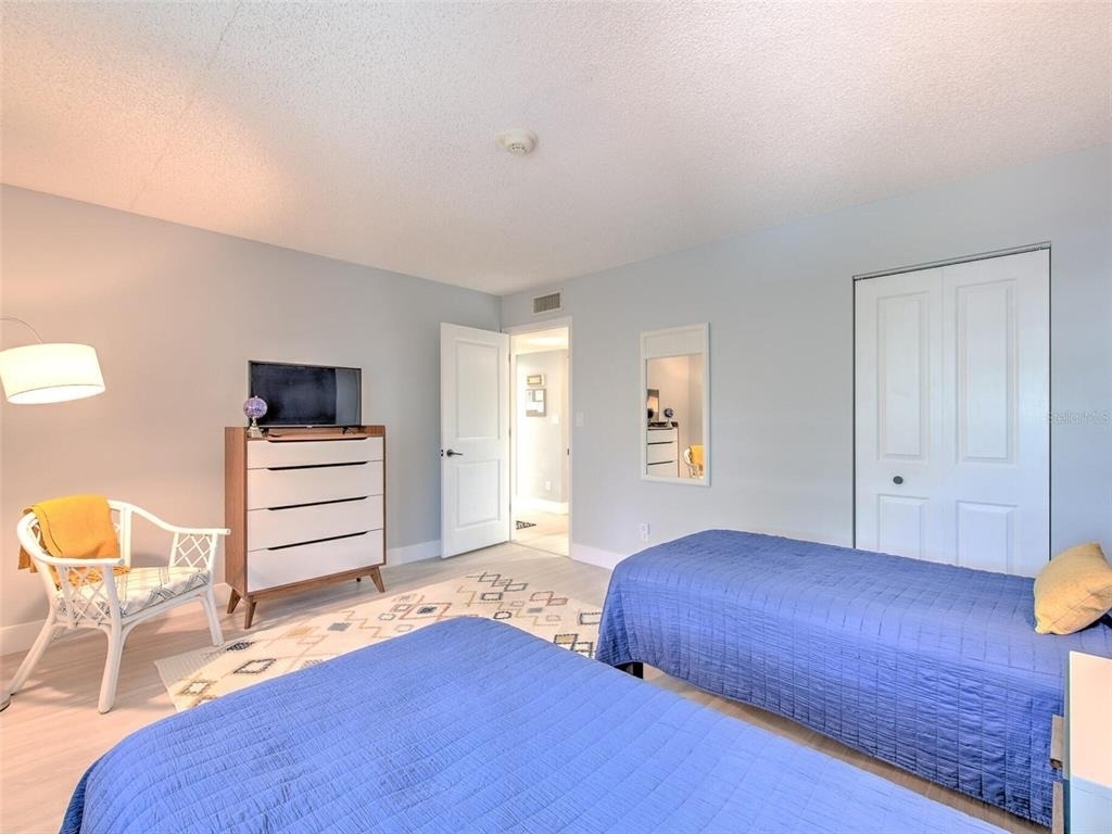 805 Bayport Way - Photo 31