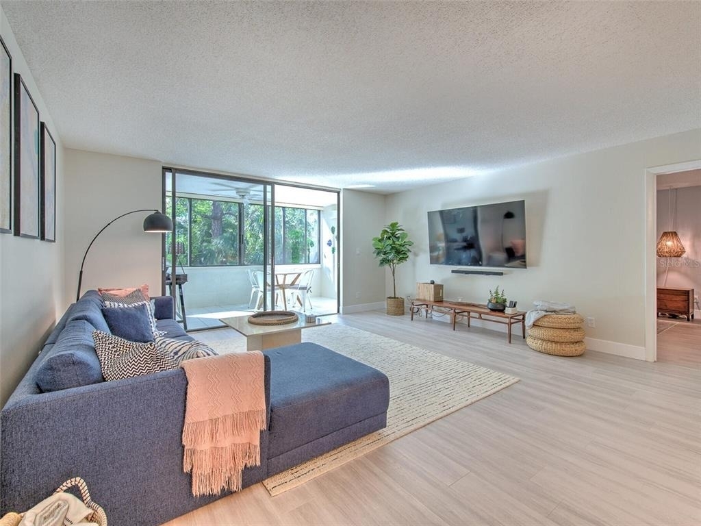 805 Bayport Way - Photo 19